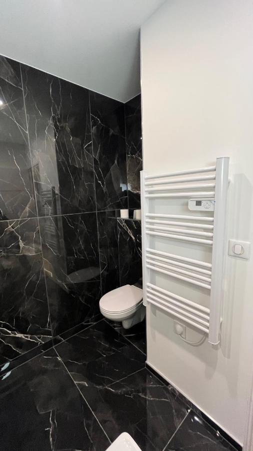 Appartement Luxe Jaune Saint-Etienne  Exterior photo